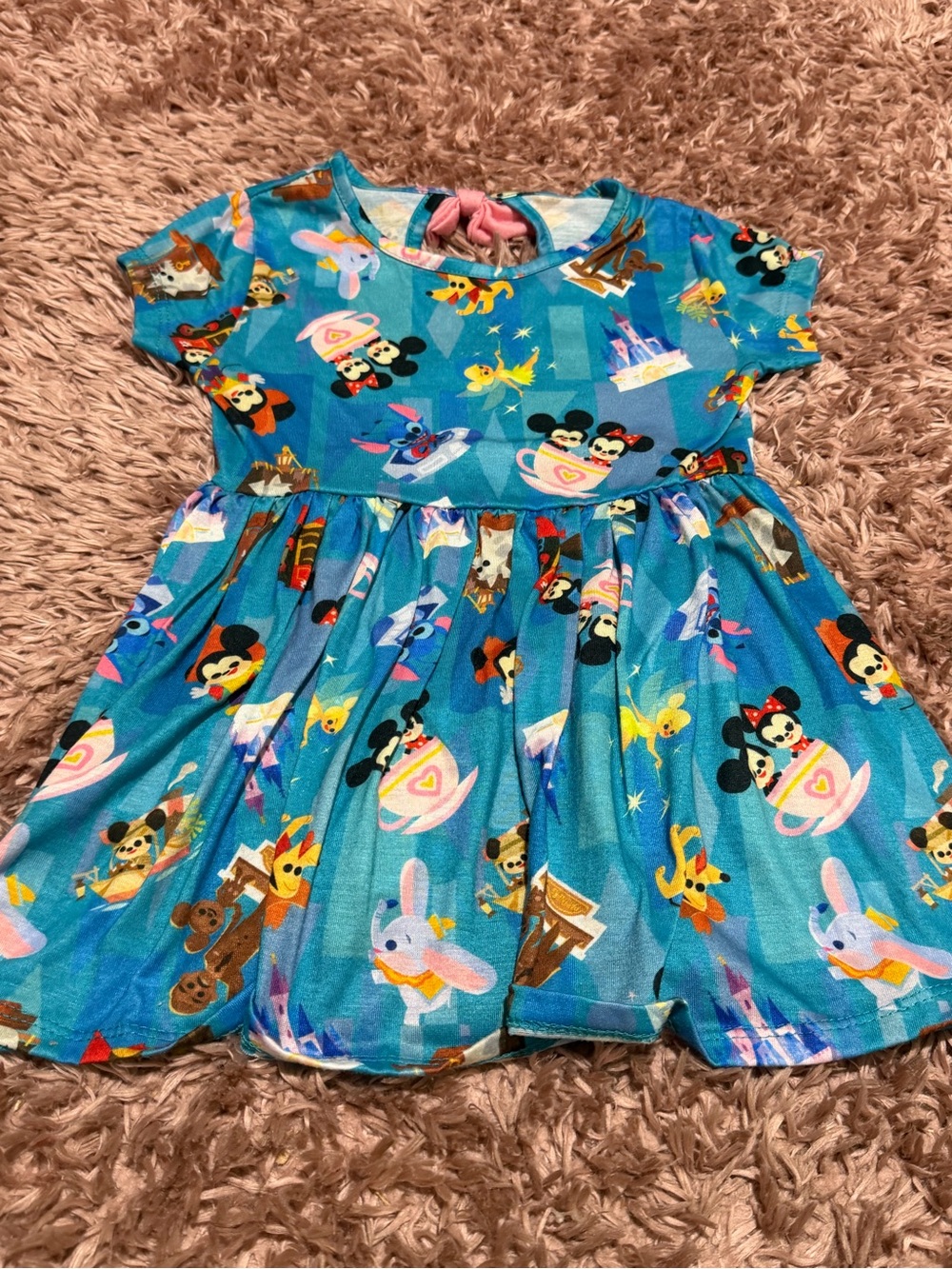 Disneyland Mickey and friends Character Print Short Sleeve Dress size Xs